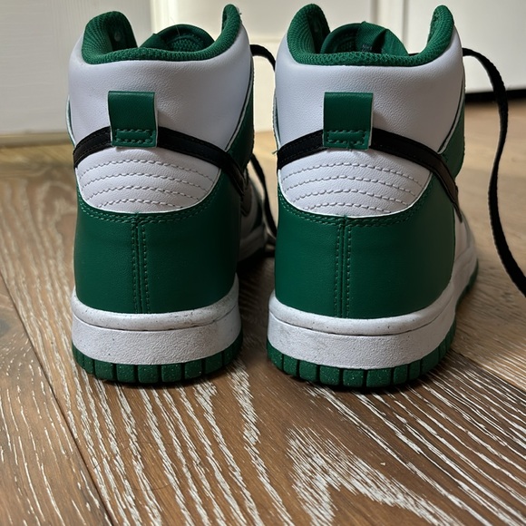 Nike Dunk High Celtics women's 6.5 kids 5y - Picture 3 of 4